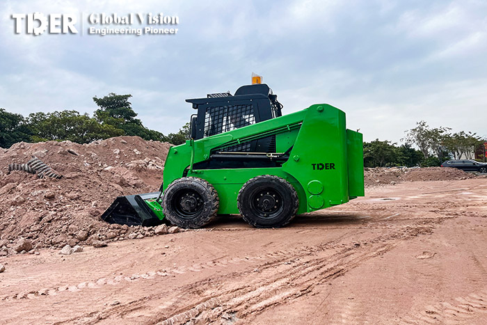详情图3--2025 Engineering Machinery Industry Trend Insights.jpg